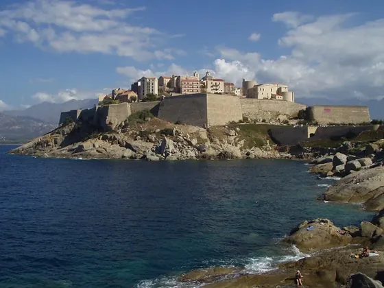 Calvi şehir görseli