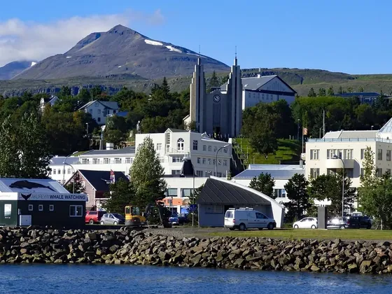 Akureyri şehir görseli